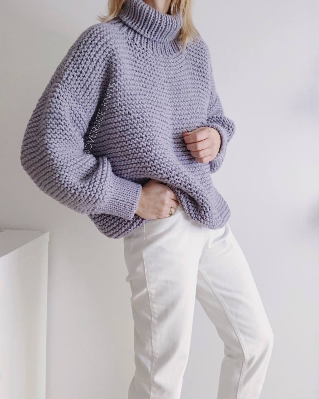 Oversized Wool Chunky Turtleneck Sweater – Bold, Warm, Effortlessly Chic