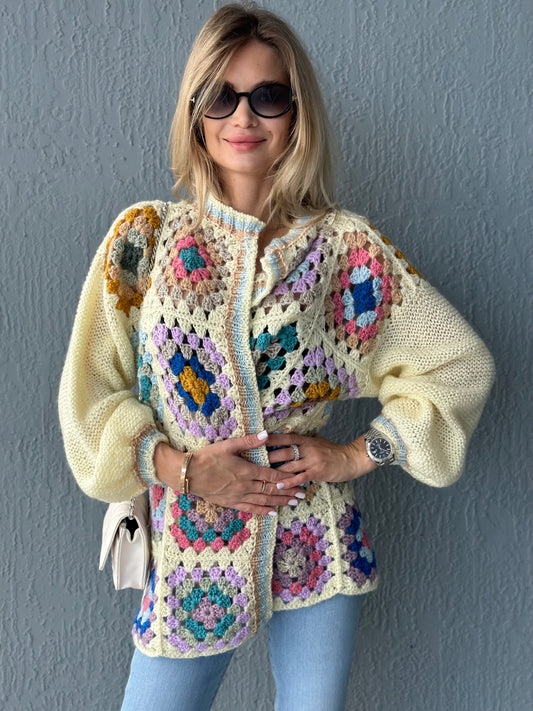 Trendy Grandma Square Style Women Cardigan