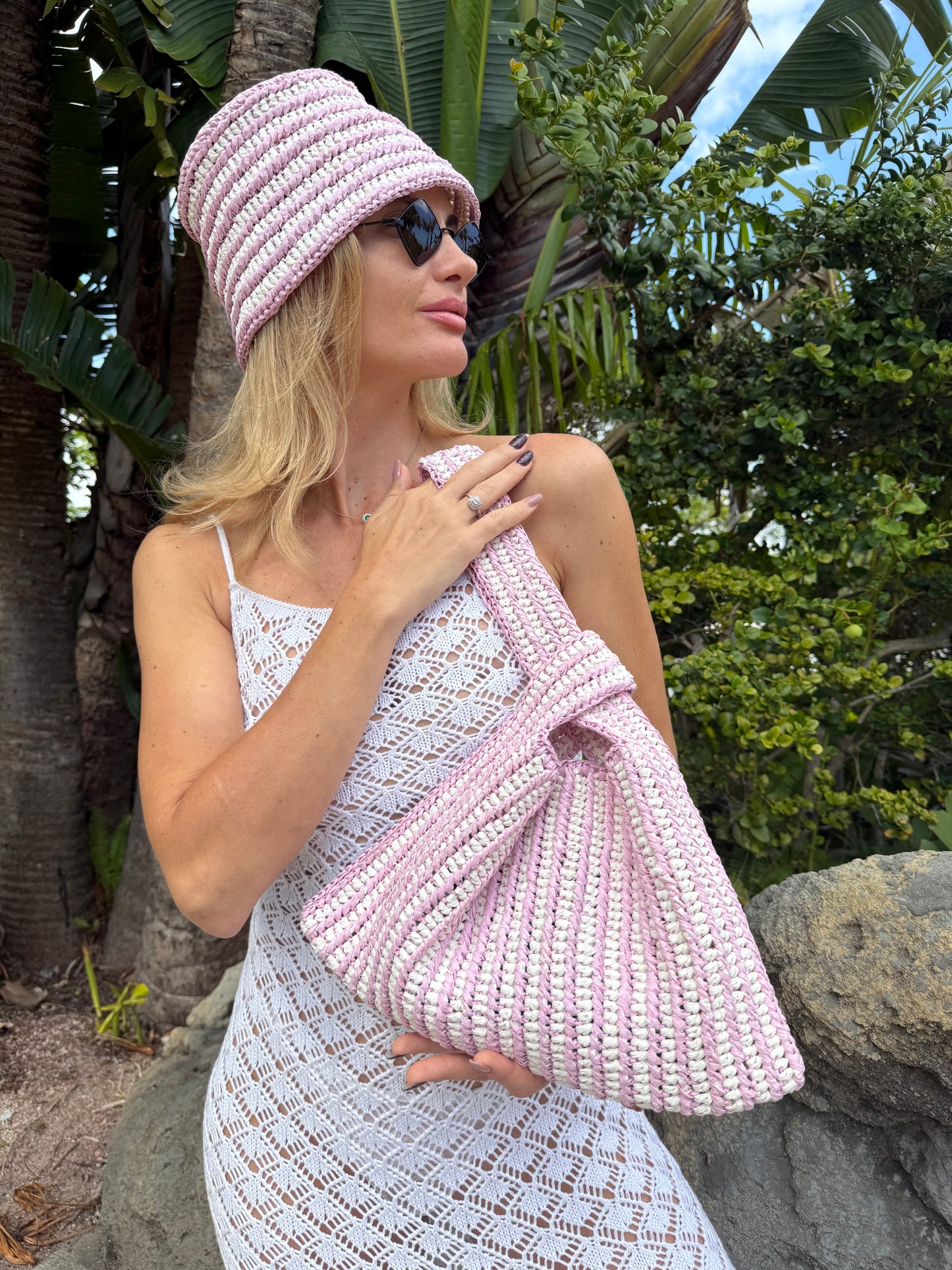 Knot White & Pink Crochet Raffia Bag