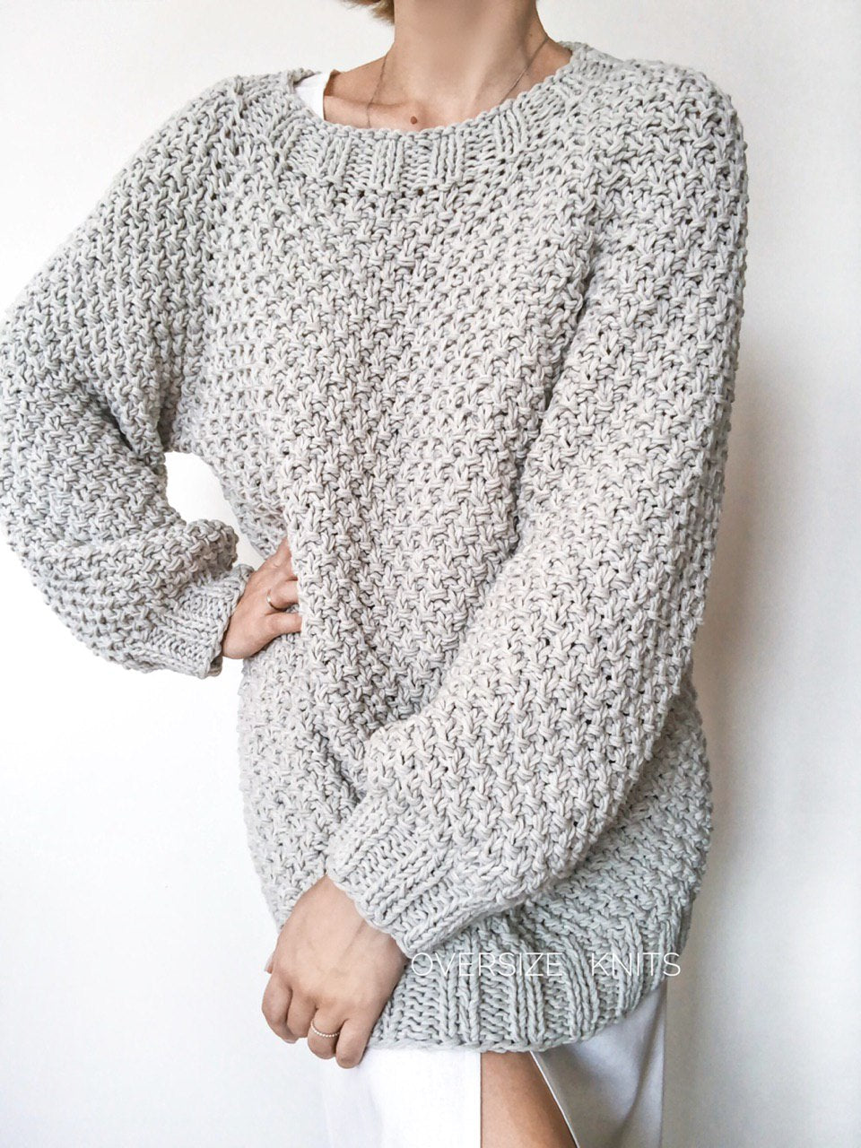 Chunky Textured Crewneck Sweater – Soft Structure. Subtle Statement.