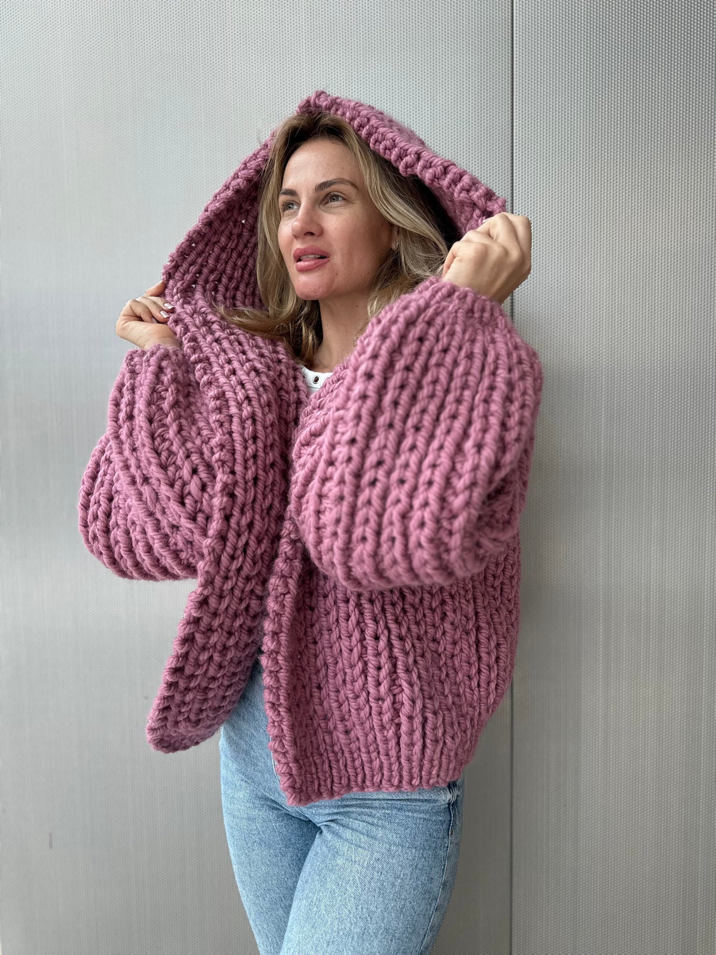 Chunky Knit Hooded Cardigan. Trendy Women Cable Knit Oversized Hand Knitted Jacket