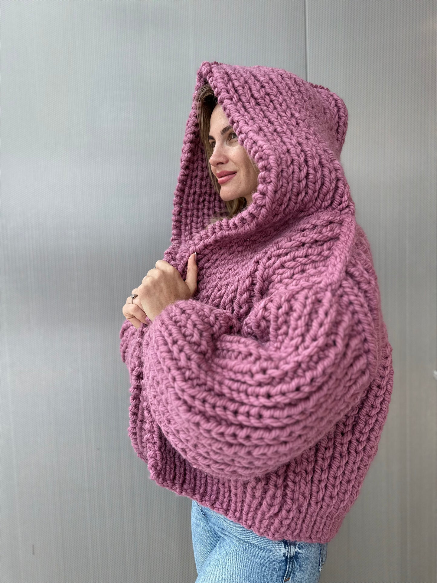 Chunky Knit Hooded Cardigan. Trendy Women Cable Knit Oversized Hand Knitted Jacket