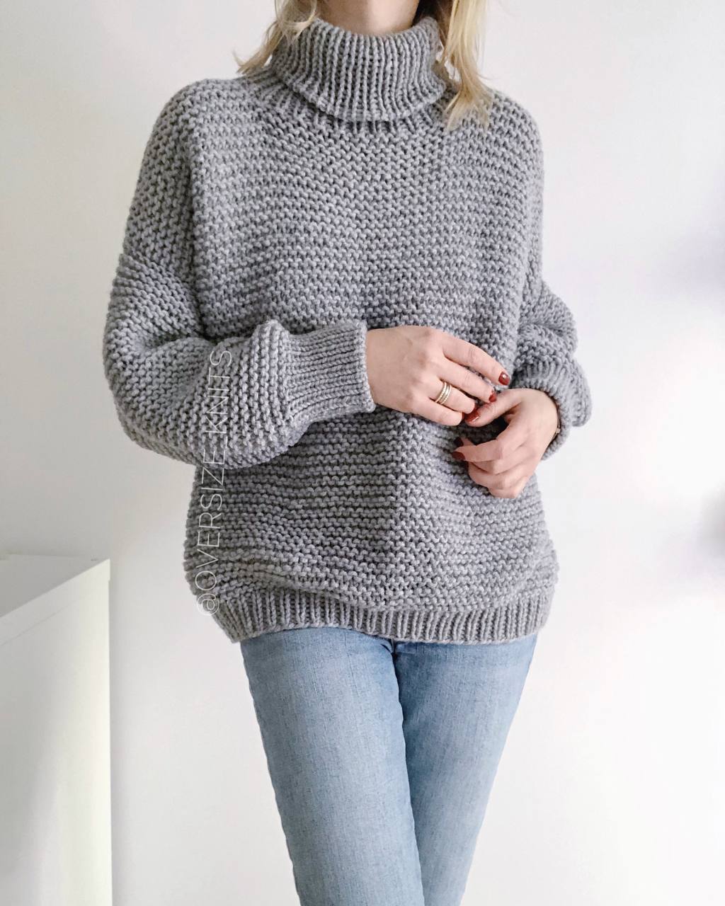 Oversized Wool Chunky Turtleneck Sweater – Bold, Warm, Effortlessly Chic