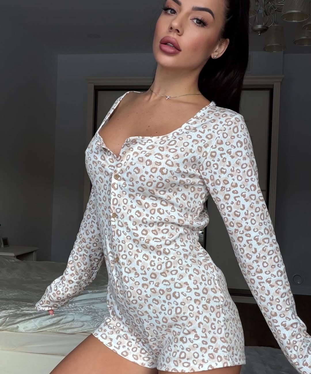 Premium 100% Cotton Women’s Pajama Set – Soft Luxury Lounge Wear, Stylish & Comfortable Homewear