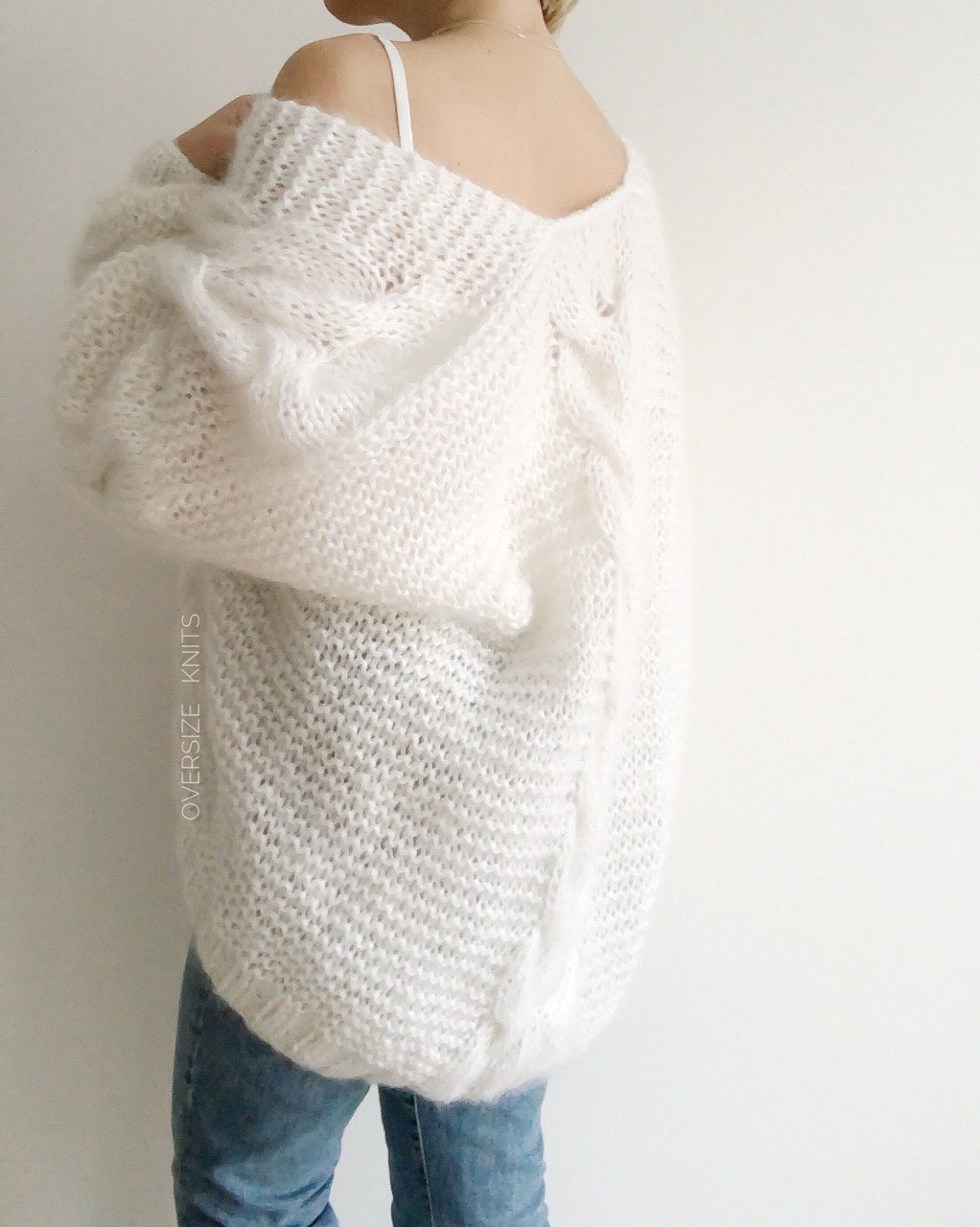 Cable knit Mohair cardigan. Trendy women cable knit oversized hand knitted jacket