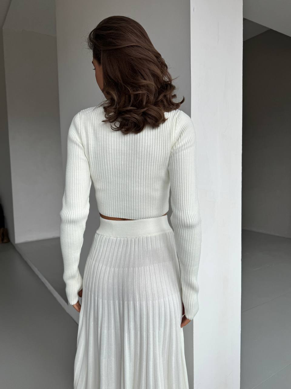 Casual Knit Set: Crop Top & Flared Skirt