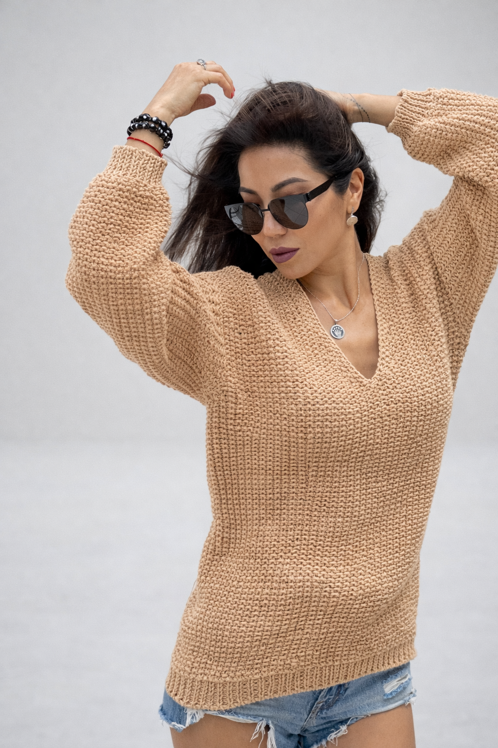 Crafted Cotton Sweater – Effortless Luxury & Modern Comfort