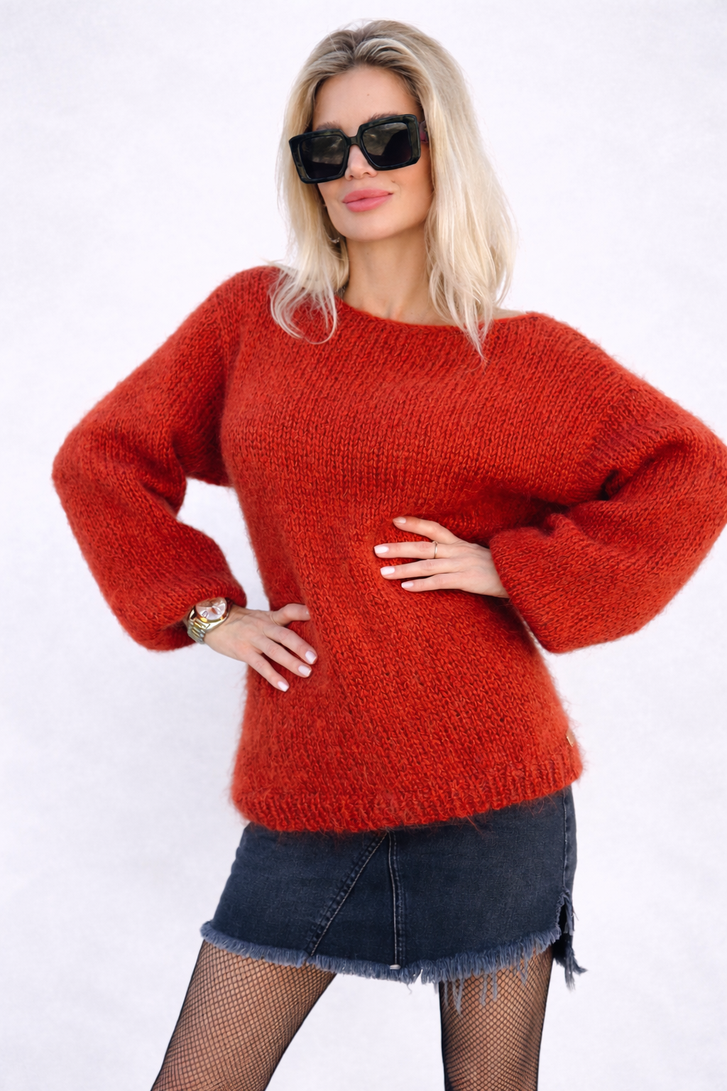 Brick-Colored Mohair Sweater – Cozy & Stylish